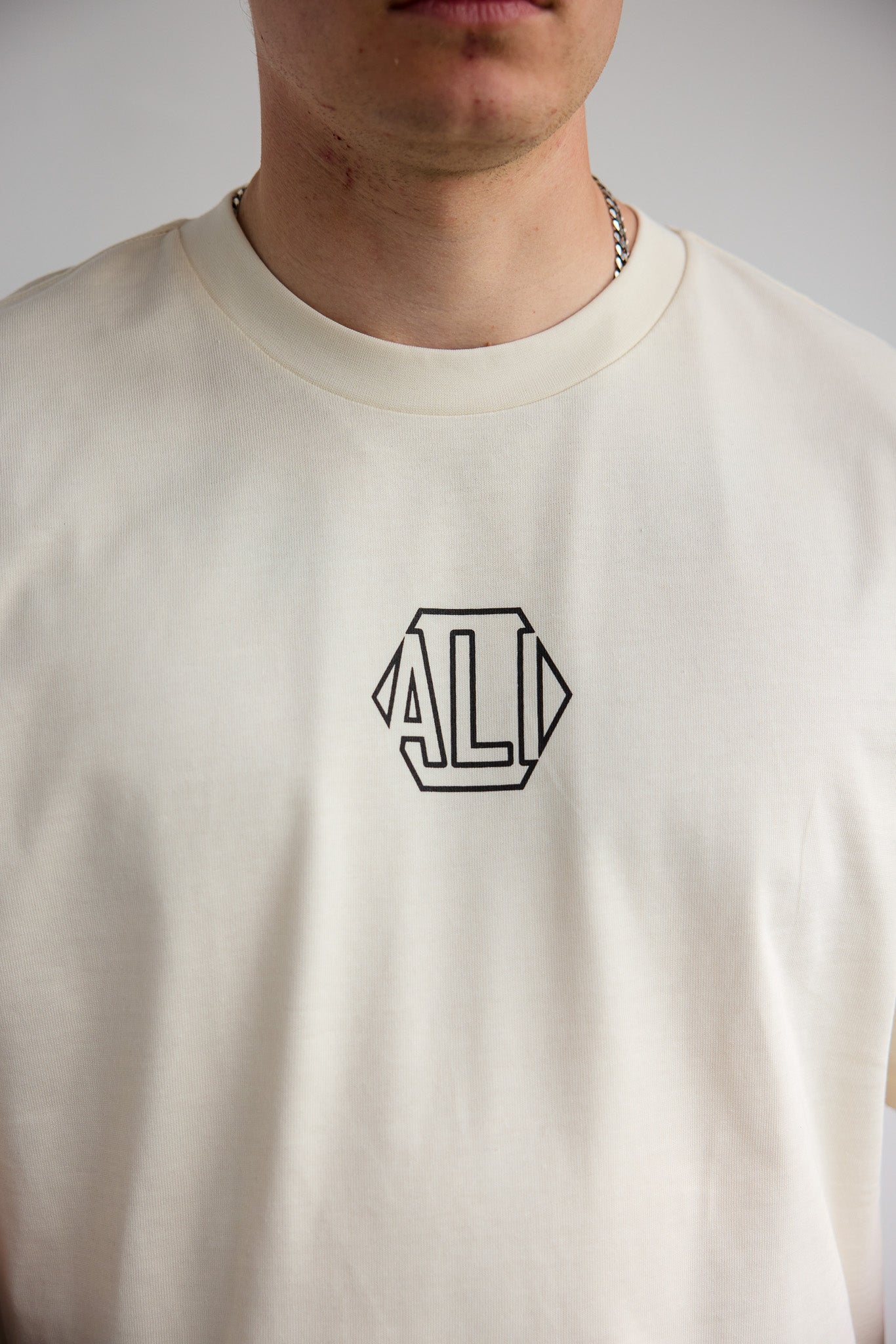 Essential Oversized ALI Tee